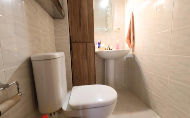 Resale - Bungalow -
Torrevieja - Costa Blanca
