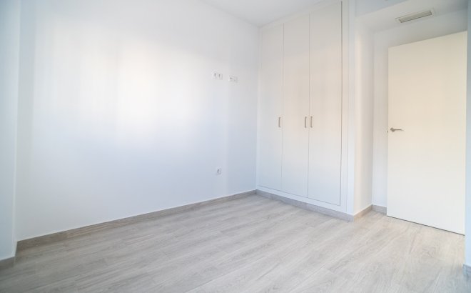 Resale - Apartment -
Orihuela Costa - Costa Blanca