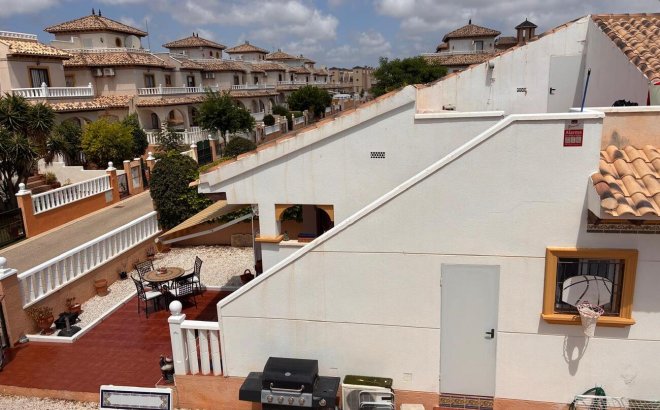 Resale - Semi Detached -
Lomas de Caboroig - Costa Blanca