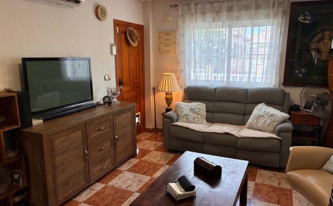 Resale - Semi Detached -
Lomas de Caboroig - Costa Blanca