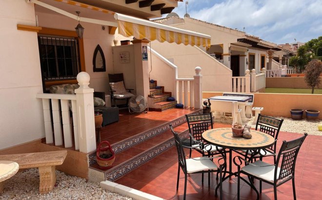 Resale - Semi Detached -
Lomas de Caboroig - Costa Blanca