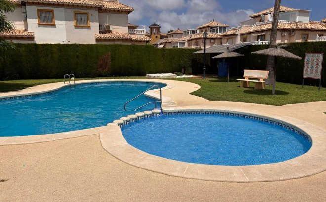 Resale - Semi Detached -
Lomas de Caboroig - Costa Blanca