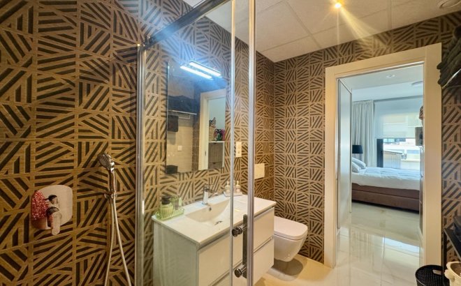Resale - Apartment -
Orihuela Costa - Punta Prima