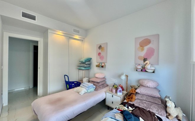 Resale - Apartment -
Orihuela Costa - Punta Prima