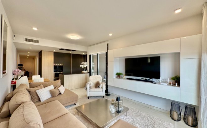 Resale - Apartment -
Orihuela Costa - Punta Prima