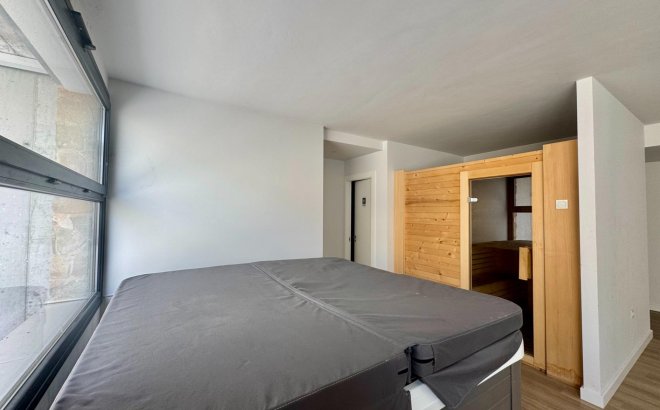 Resale - Apartment -
Orihuela Costa - Punta Prima