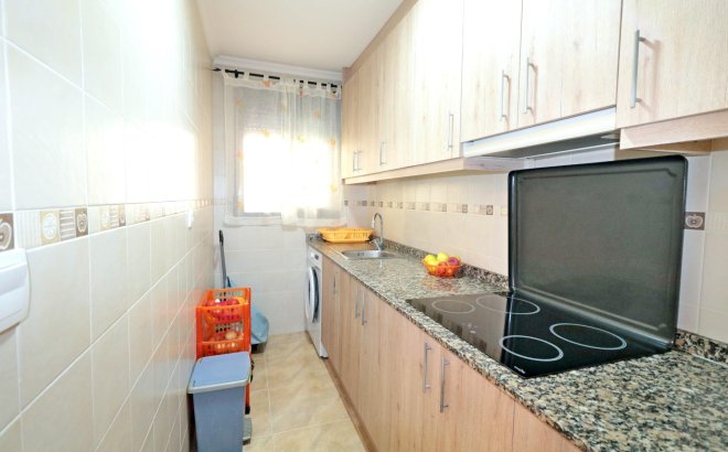 Resale - Apartment -
Torrevieja - Acequion