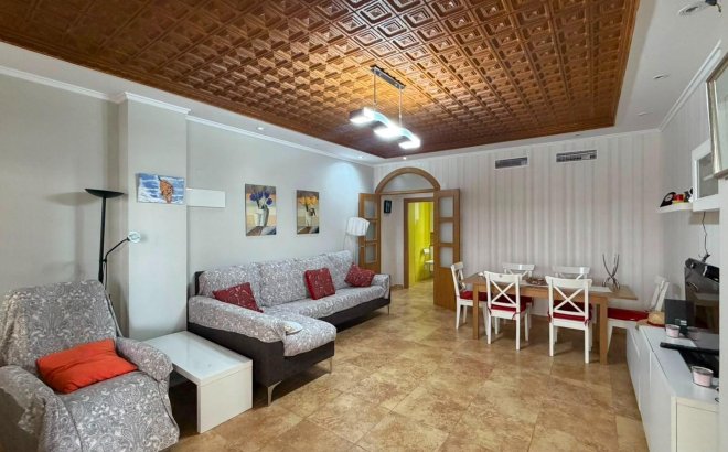 Resale - Apartment -
Torrevieja - Acequion