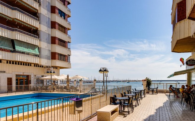 Revente - Appartement -
Torrevieja - Costa Blanca