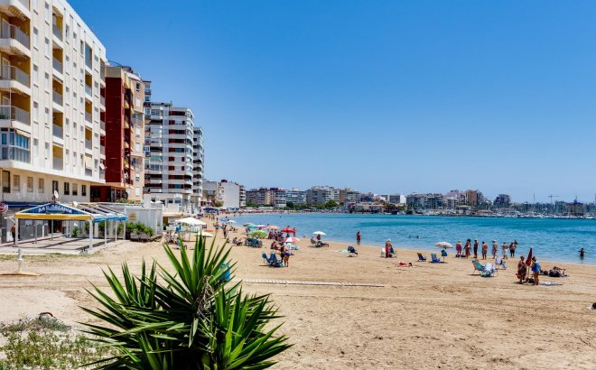 Revente - Appartement -
Torrevieja - Costa Blanca