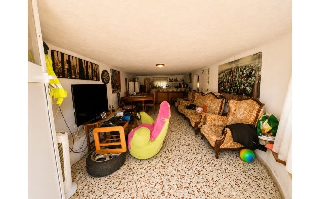 Resale - Villa -
Torrevieja - Costa Blanca