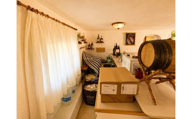Resale - Villa -
Torrevieja - Costa Blanca