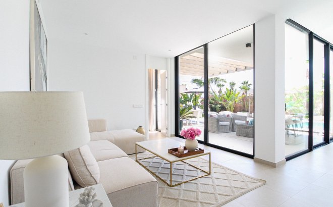 Revente - Villa -
Orihuela Costa - Costa Blanca