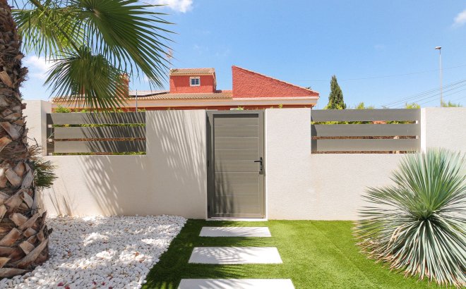 Revente - Villa -
Orihuela Costa - Costa Blanca