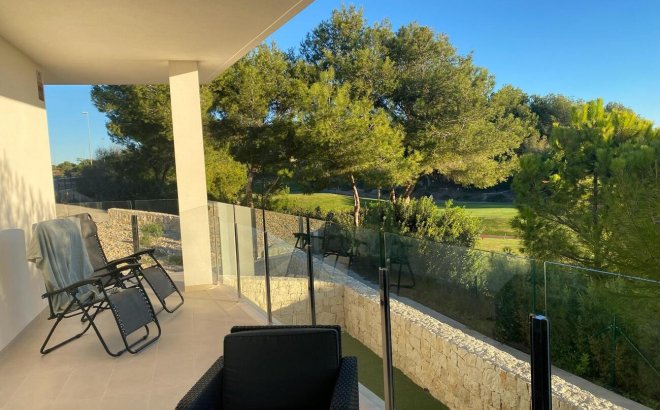 Resale - Apartment -
Pilar de la Horadada - Lo Romero Golf