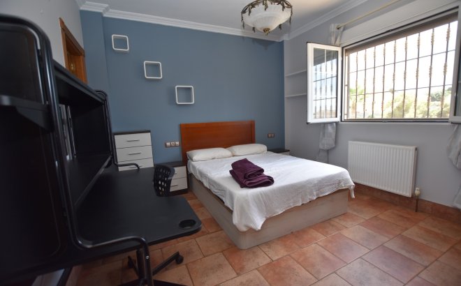 Revente - Villa -
San Fulgencio - Costa Blanca