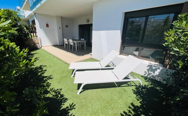 Resale - Apartment -
Vistabella Golf Entre Naranjos - Inland
