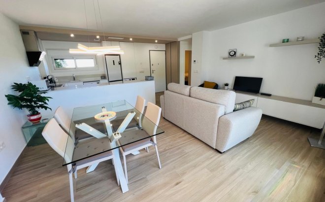 Resale - Apartment -
Vistabella Golf Entre Naranjos - Inland