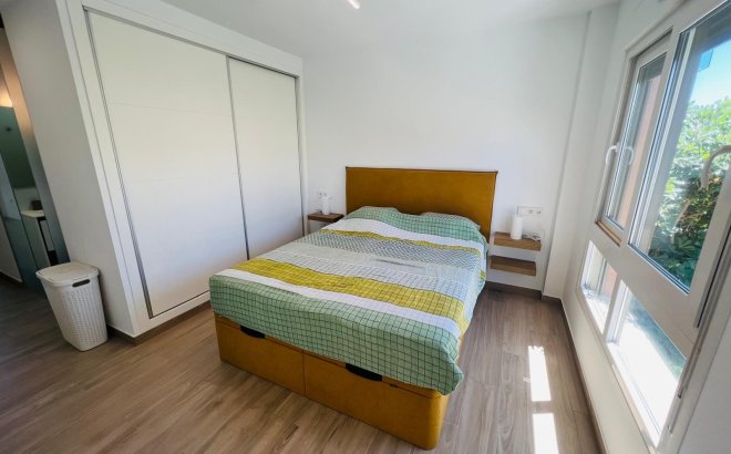 Resale - Apartment -
Vistabella Golf Entre Naranjos - Inland