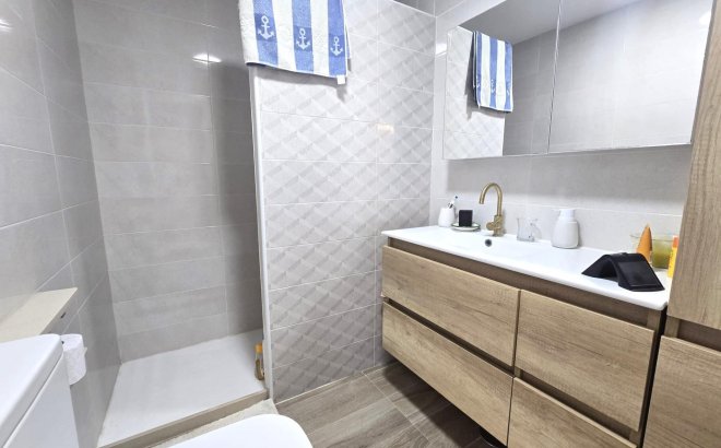 Resale - Town House -
Torrevieja - Los Altos