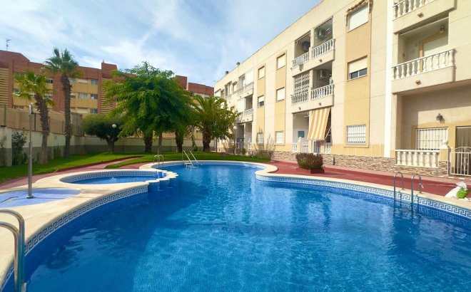 Resale - Penthouse -
Torrevieja - Estacion De Autobuses