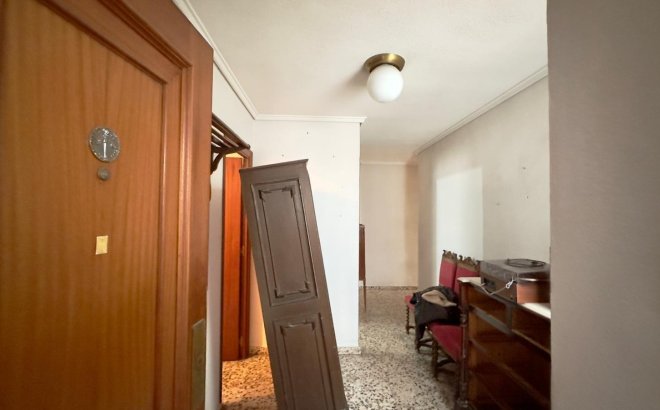 Resale - Apartment -
Torrevieja