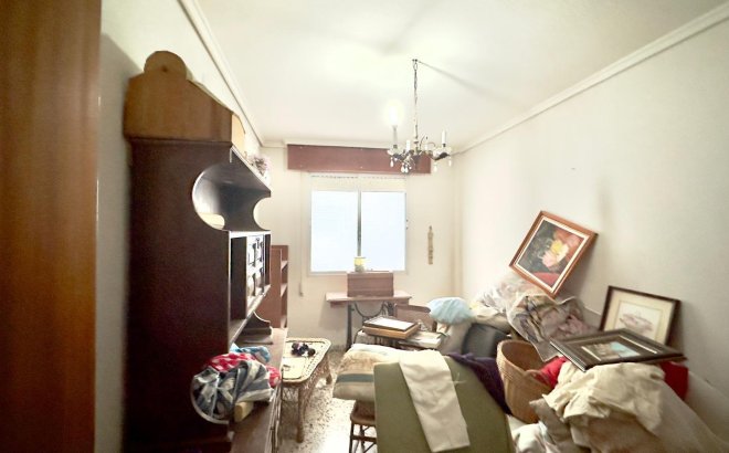 Resale - Apartment -
Torrevieja