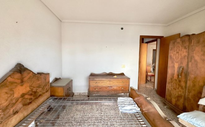 Resale - Apartment -
Torrevieja