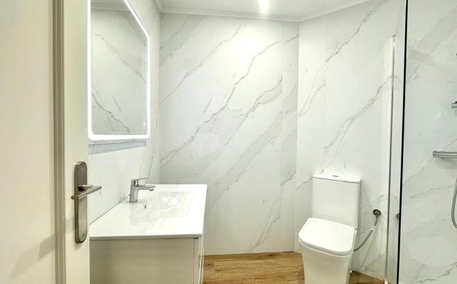 Resale - Apartment -
Torrevieja - La Mata Pueblo