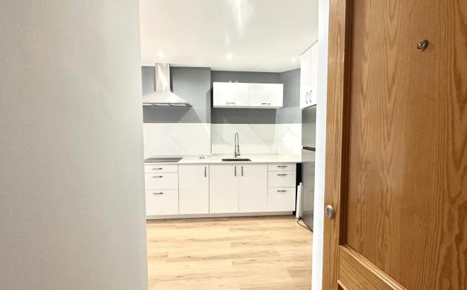Resale - Apartment -
Torrevieja - La Mata Pueblo
