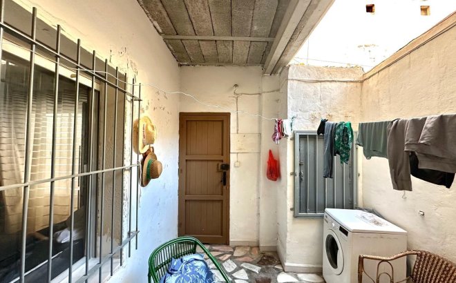 Resale - Town House -
Torrevieja - Playa del Cura
