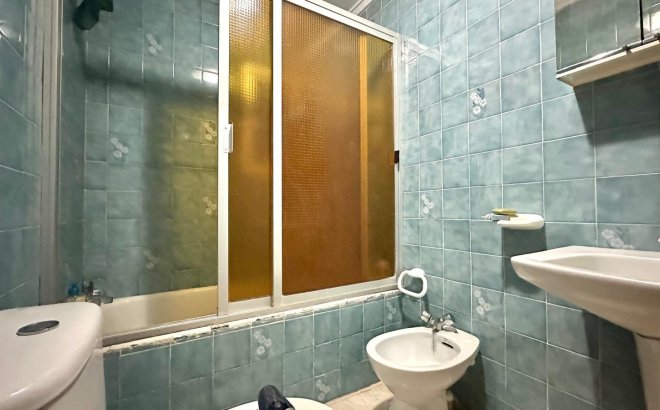 Resale - Town House -
Torrevieja - Playa del Cura