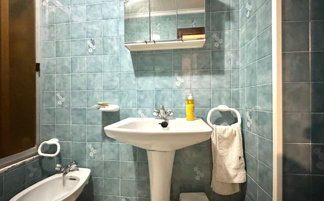 Resale - Town House -
Torrevieja - Playa del Cura