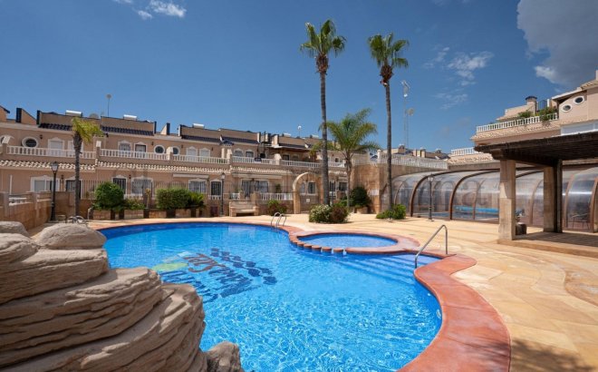 Resale - Town House -
Orihuela Costa - Los Dolses