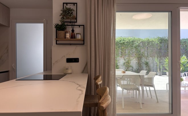 Revente - Appartement -
La Finca Golf Resort - Inland