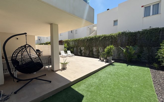 Revente - Appartement -
La Finca Golf Resort - Inland