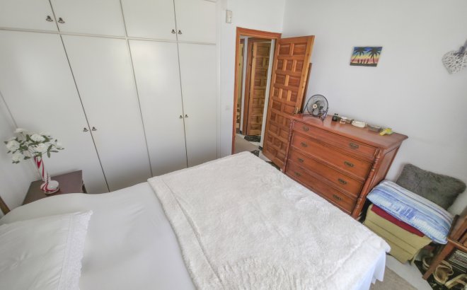 Resale - Villa -
Torrevieja - Costa Blanca