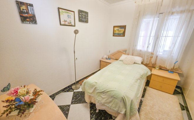 Resale - Villa -
Torrevieja - Costa Blanca