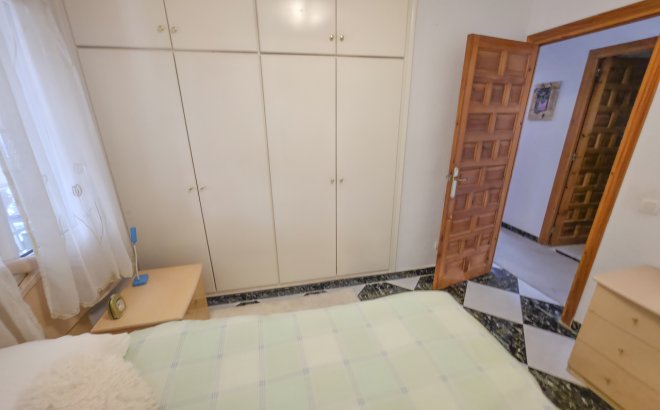Resale - Villa -
Torrevieja - Costa Blanca