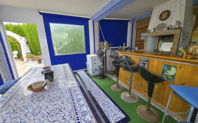 Resale - Villa -
Torrevieja - Costa Blanca