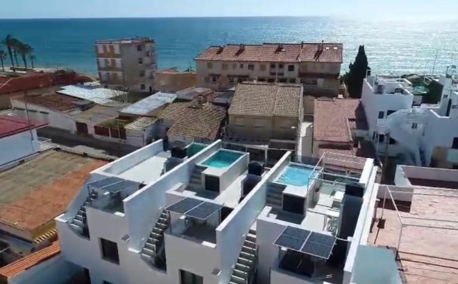 Resale - Semi Detached -
Torre de la Horadada - Costa Blanca