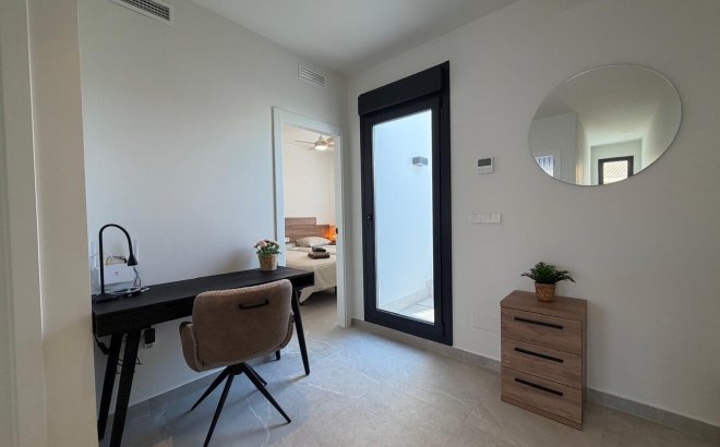 Resale - Semi Detached -
Torre de la Horadada - Costa Blanca