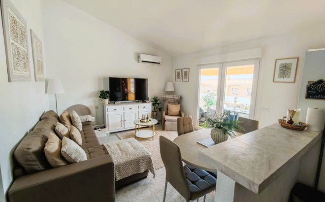 Revente - Penthouse -
Villamartin - Costa Blanca