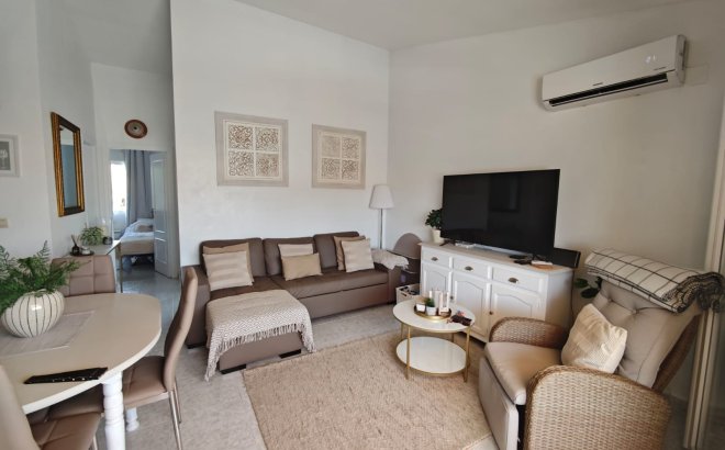 Revente - Penthouse -
Villamartin - Costa Blanca