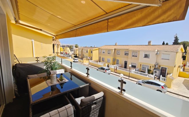 Revente - Penthouse -
Villamartin - Costa Blanca