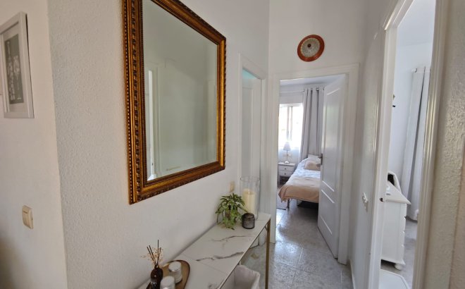 Revente - Penthouse -
Villamartin - Costa Blanca