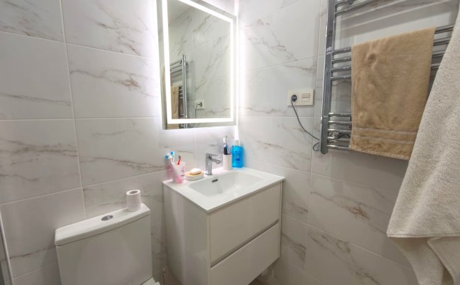 Revente - Penthouse -
Villamartin - Costa Blanca