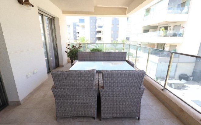 Resale - Apartment -
Orihuela Costa - Costa Blanca