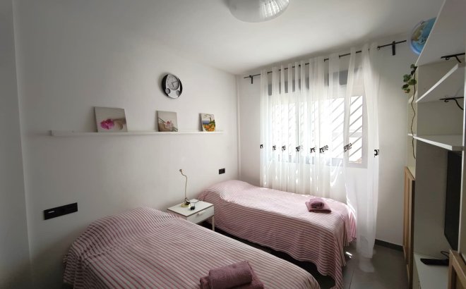 Resale - Apartment -
La Zenia - Costa Blanca