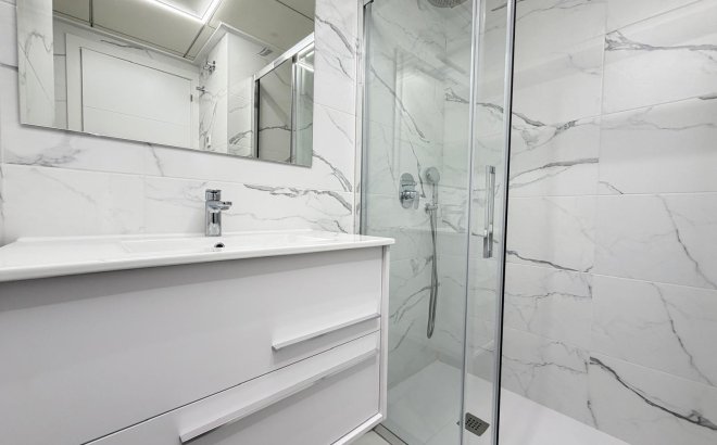 Resale - Apartment -
Torrevieja - Estacion De Autobuses